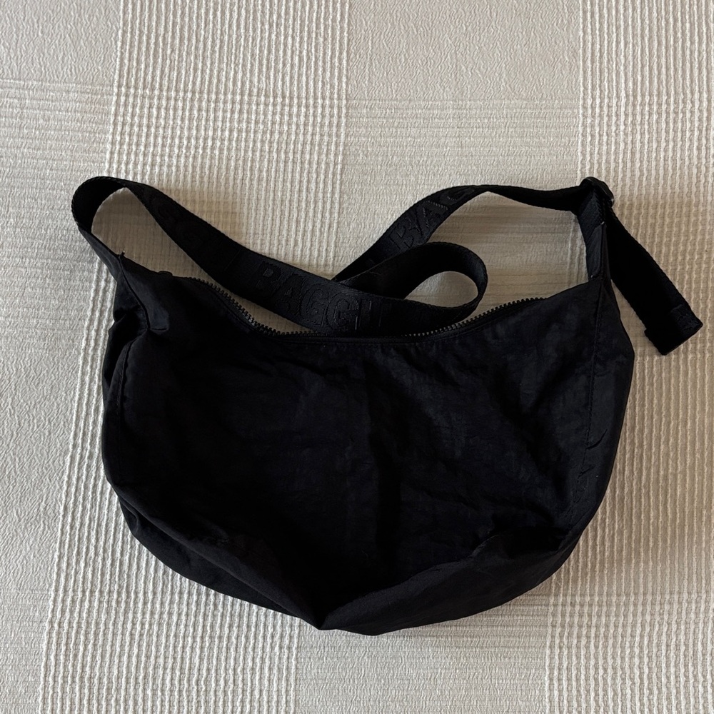 BAGGU Black Shoulder Bag